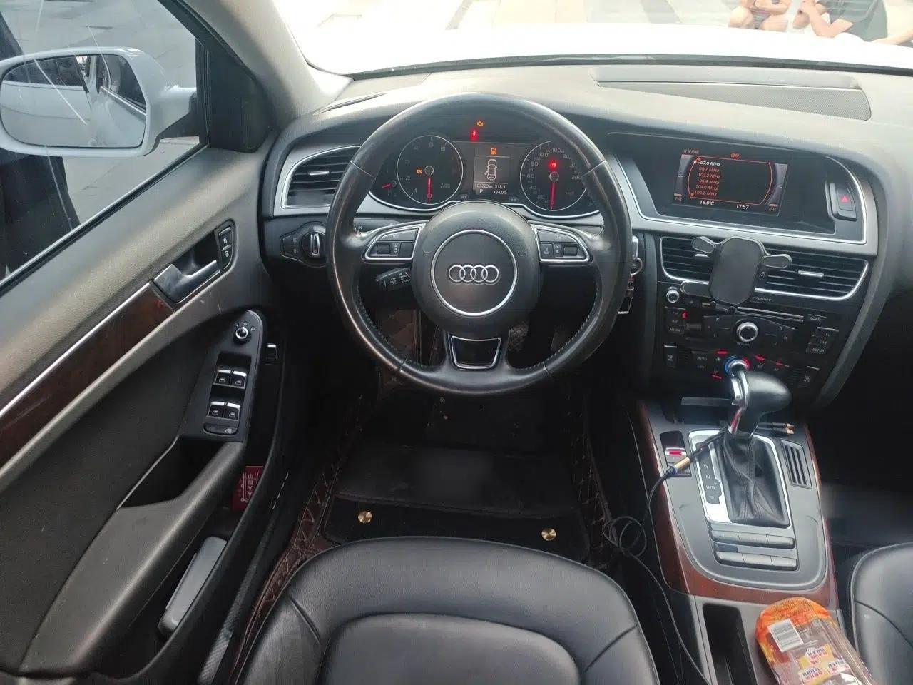 Audi A4L 2013 35 TFSI Automatic Comfort Model — миниатюра 10