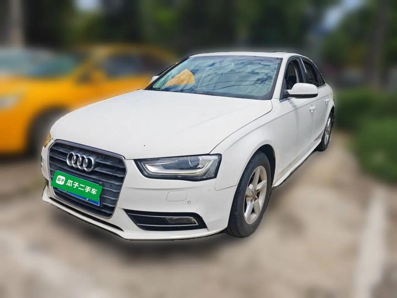 Audi A4L 2015 35 TFSI Automatic Standard Model — миниатюра 1