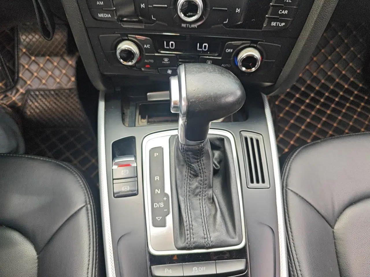 Audi A4L 2015 35 TFSI Automatic Standard Model — миниатюра 14