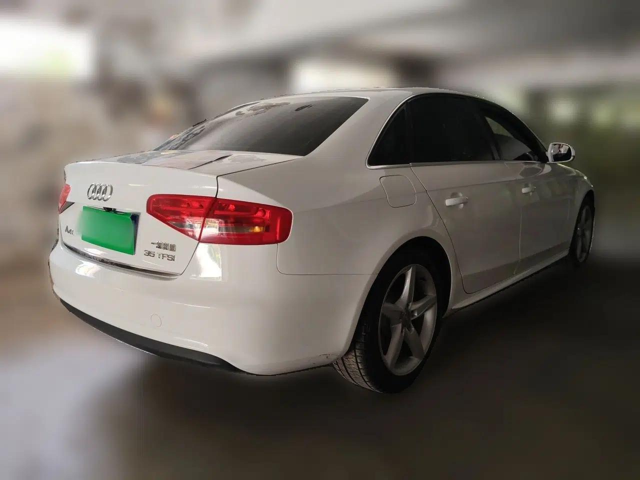 Audi A4L 2013 35 TFSI Automatic Standard Model — миниатюра 6