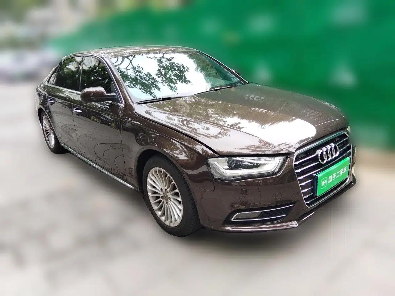 Audi A4L 2015 35 TFSI Automatic Comfort Model — миниатюра 3
