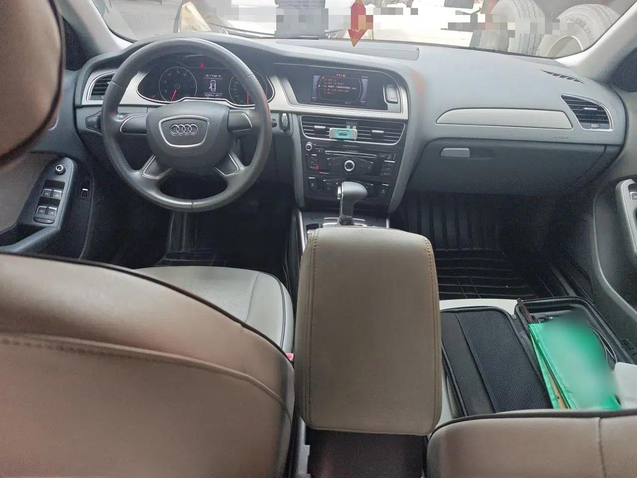 Audi A4L 2013 30 TFSI Automatic Comfort Model — миниатюра 9