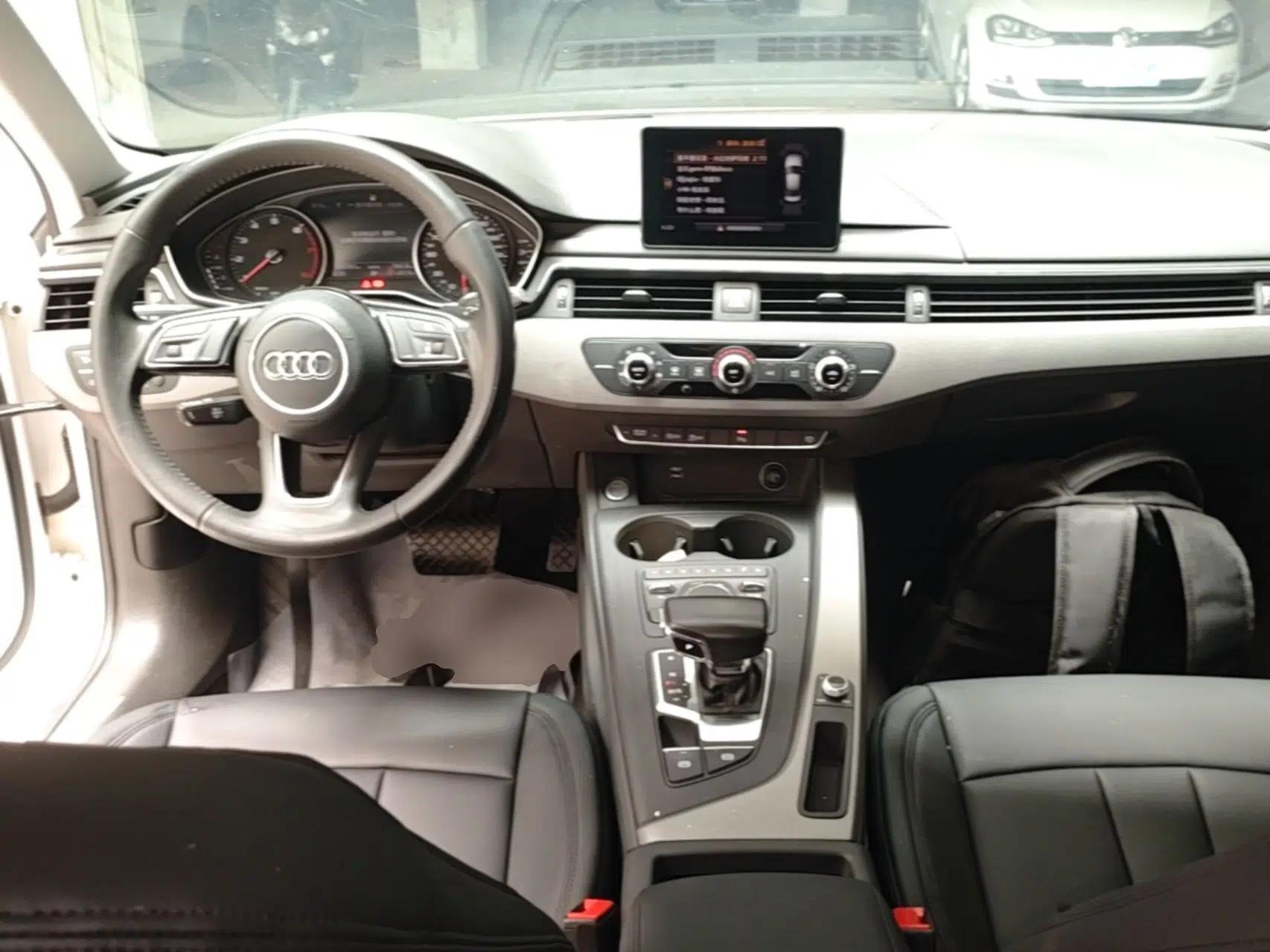 Audi A4L 2019 40 TFSI Ambition Version China V — миниатюра 17