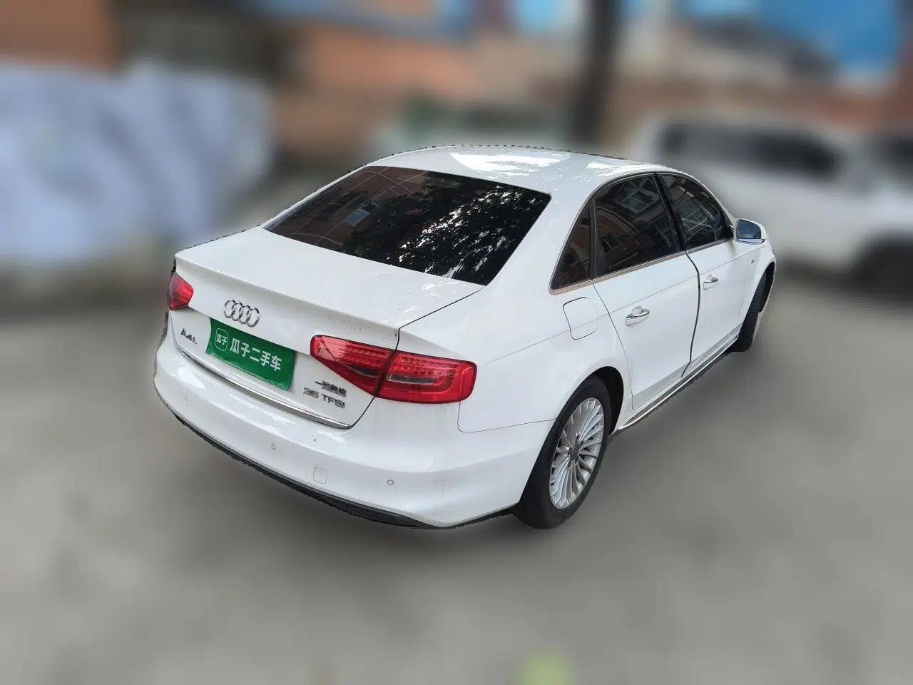 Audi A4L 2016 35 TFSI Collection Edition S line Comfort Model — миниатюра 6