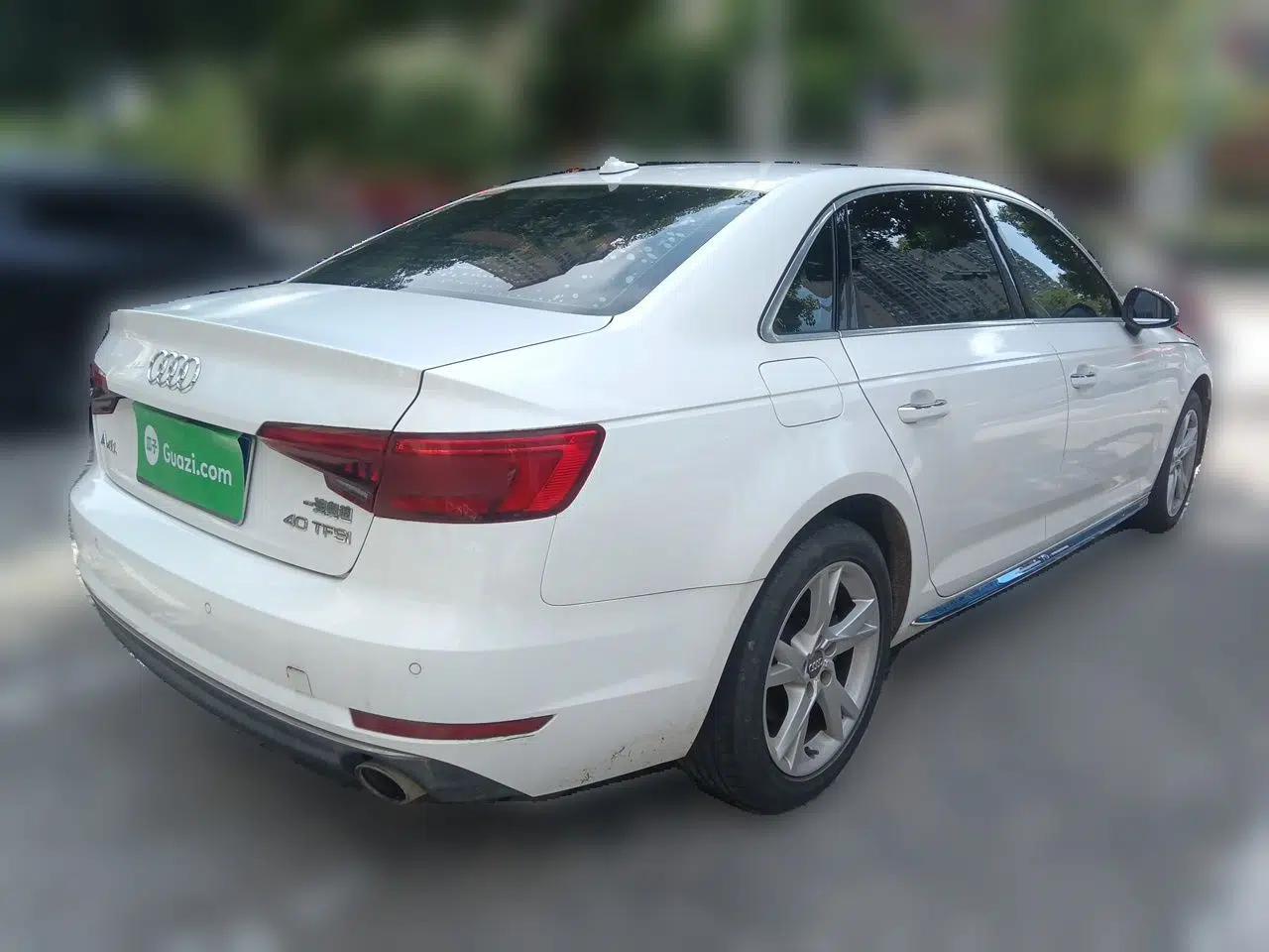 Audi A4L 2017 Plus 40 TFSI Ambition Model — миниатюра 6