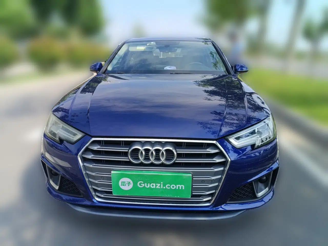 Audi A4L 2019 40 TFSI Fashion Edition China VI Emission Standard — миниатюра 2