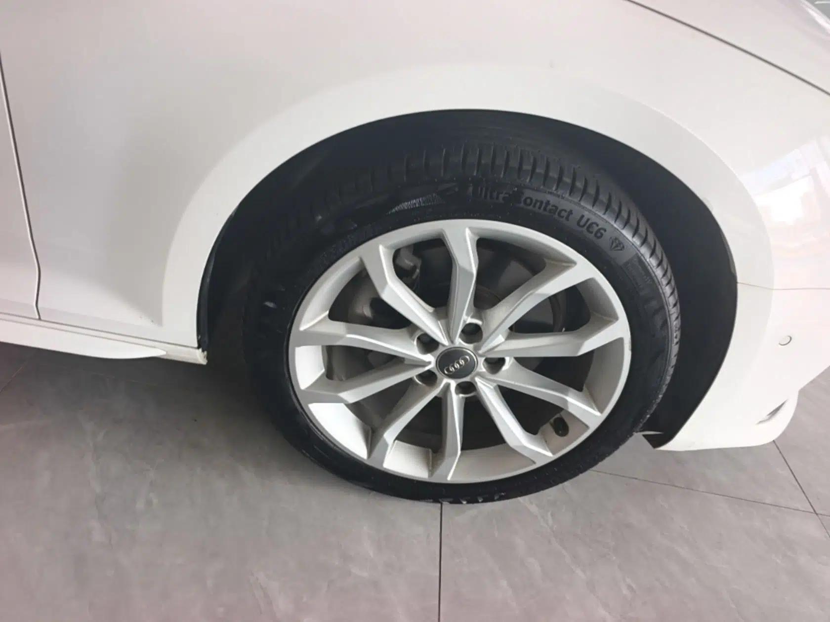 Audi A4L 2019 40 TFSI Fashion Edition China VI Emission Standard — миниатюра 11