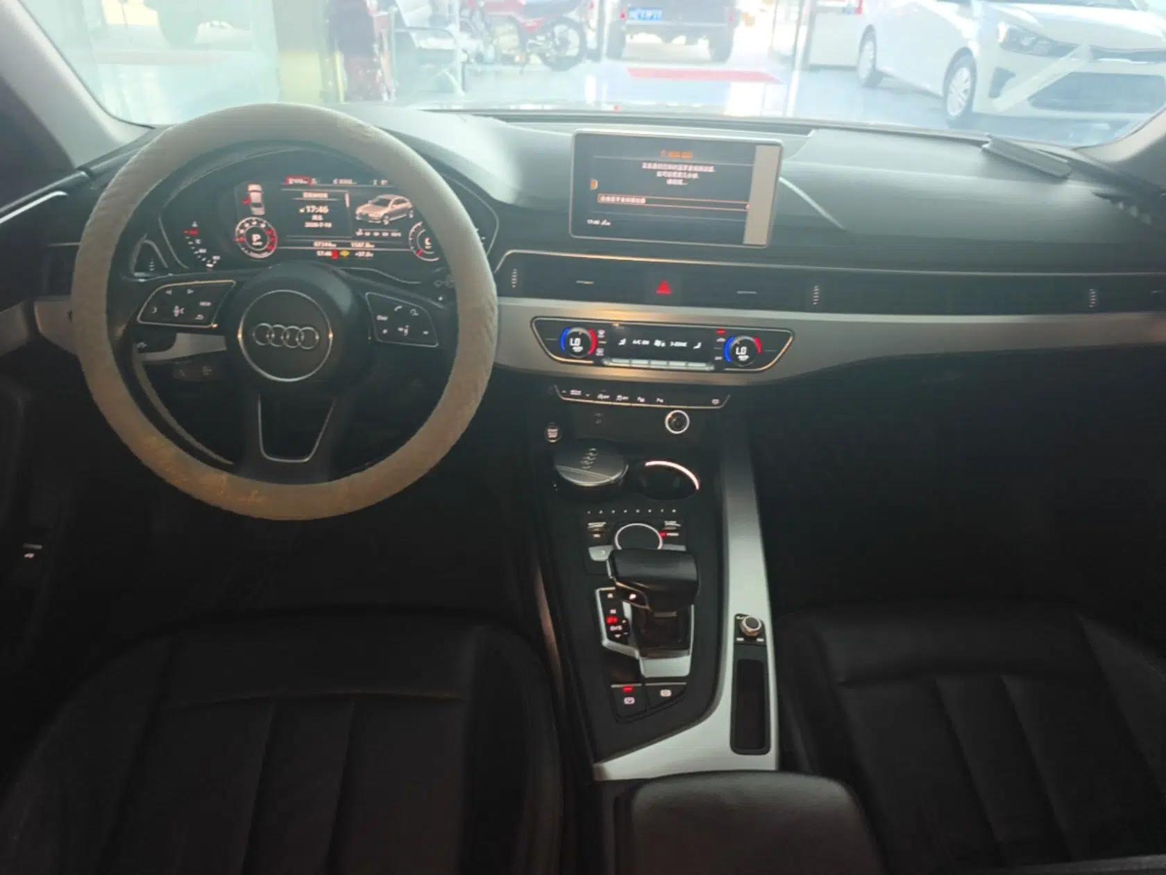 Audi A4L 2019 40 TFSI Fashion Edition China VI Emission Standard — миниатюра 12