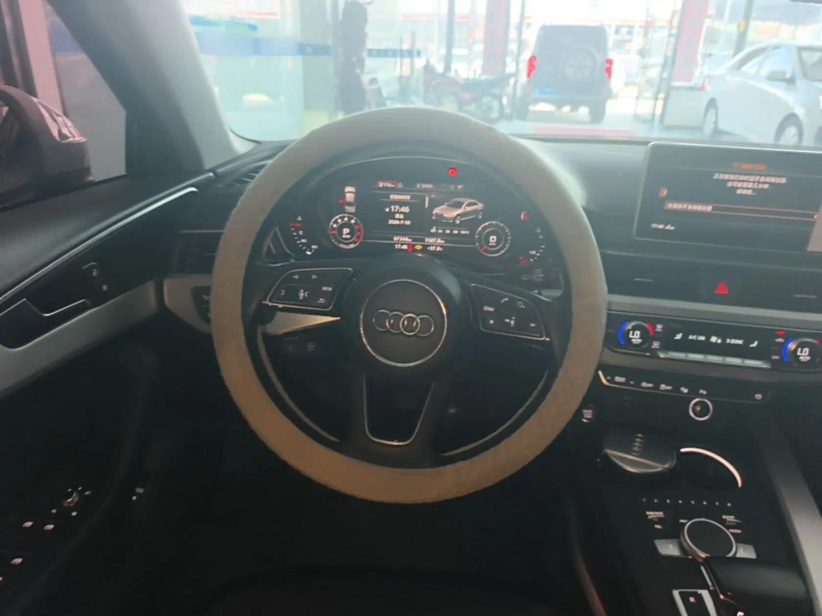 Audi A4L 2019 40 TFSI Fashion Edition China VI Emission Standard — миниатюра 13
