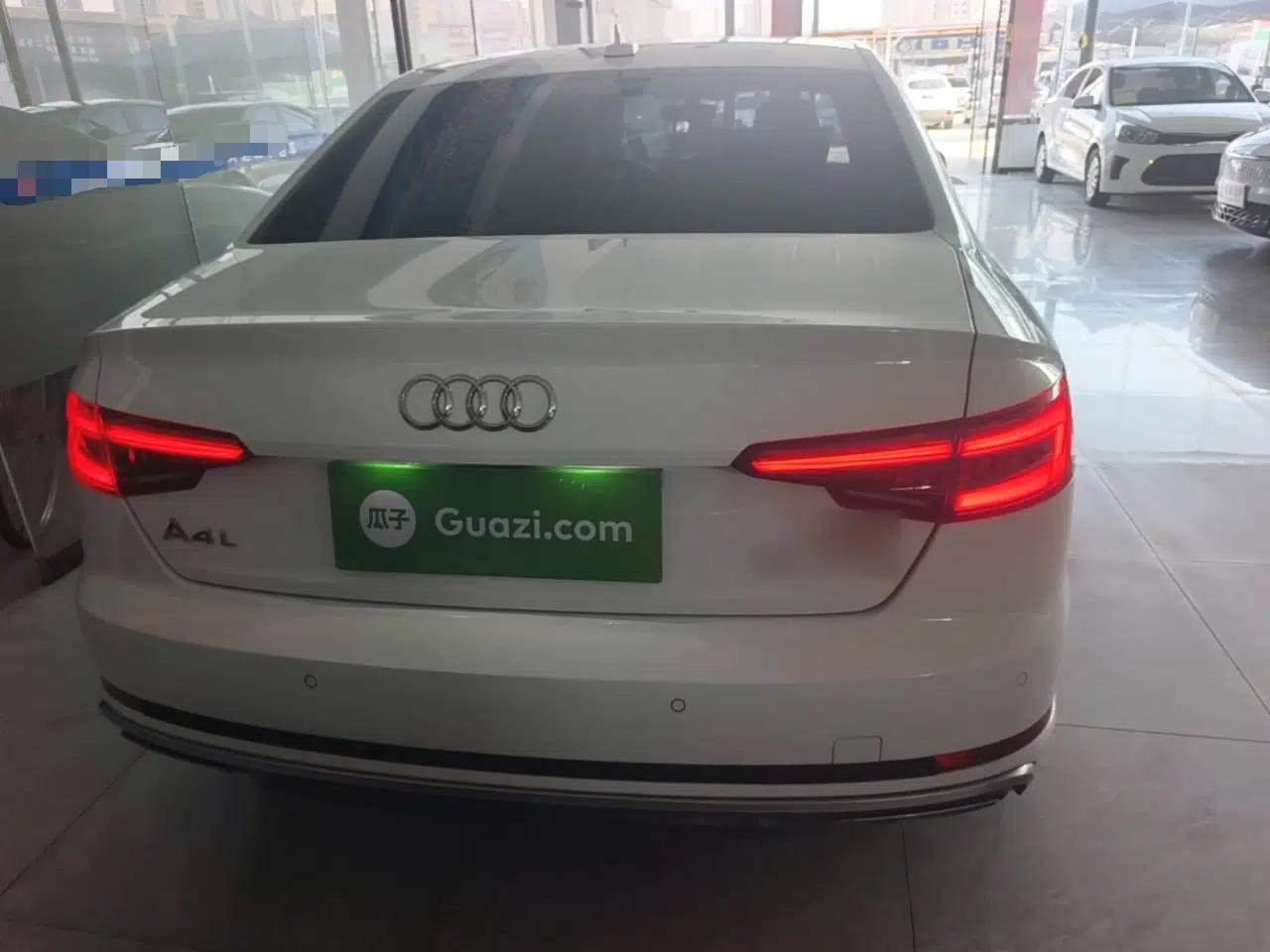 Audi A4L 2019 40 TFSI Fashion Edition China VI Emission Standard — миниатюра 5