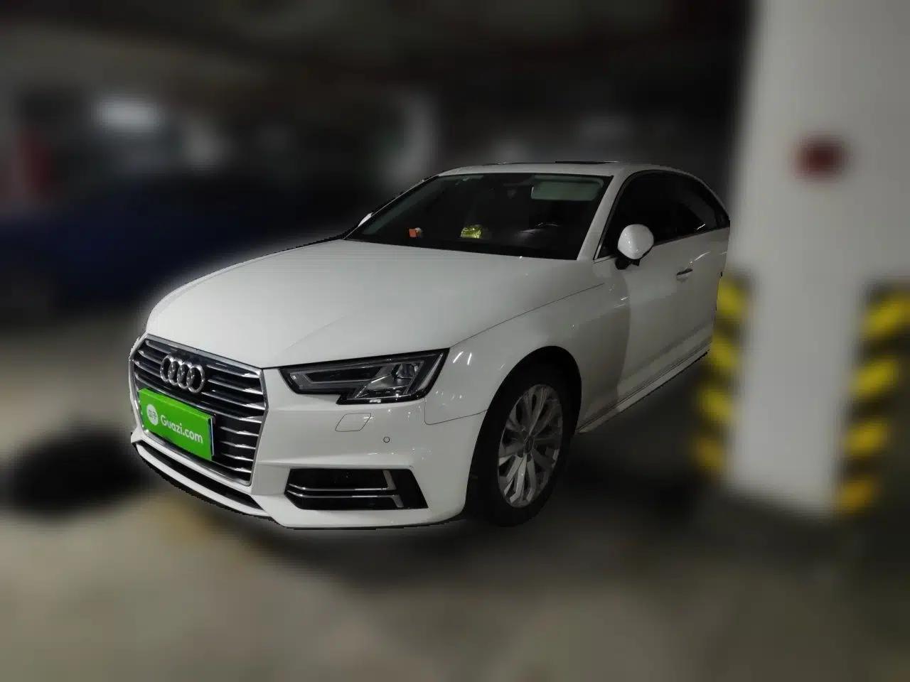 Audi A4L 2019 40 TFSI Ambition Version China V — миниатюра 1
