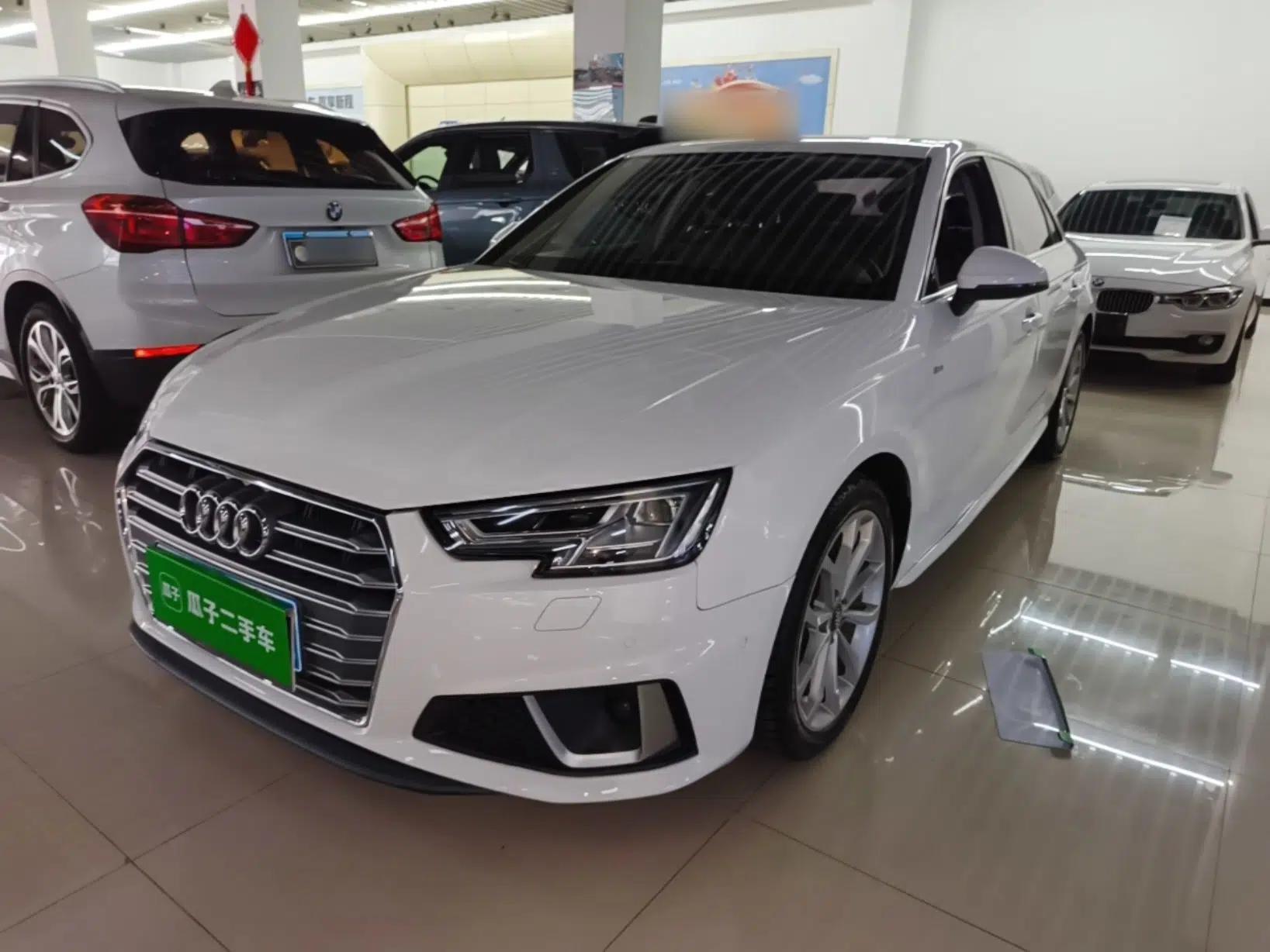 Audi A4L 2019 40 TFSI Fashion Version China V — миниатюра 1