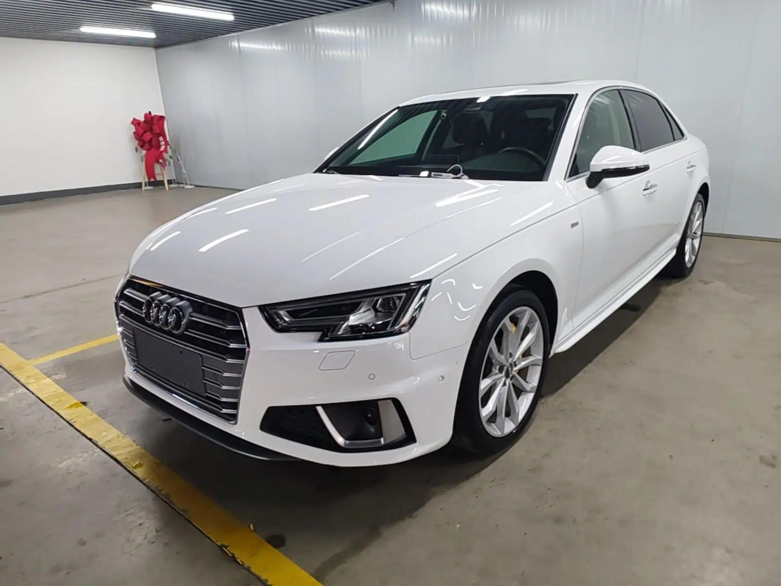 Audi A4L 2019 40 TFSI Fashion Edition China VI Emission Standard — миниатюра 1