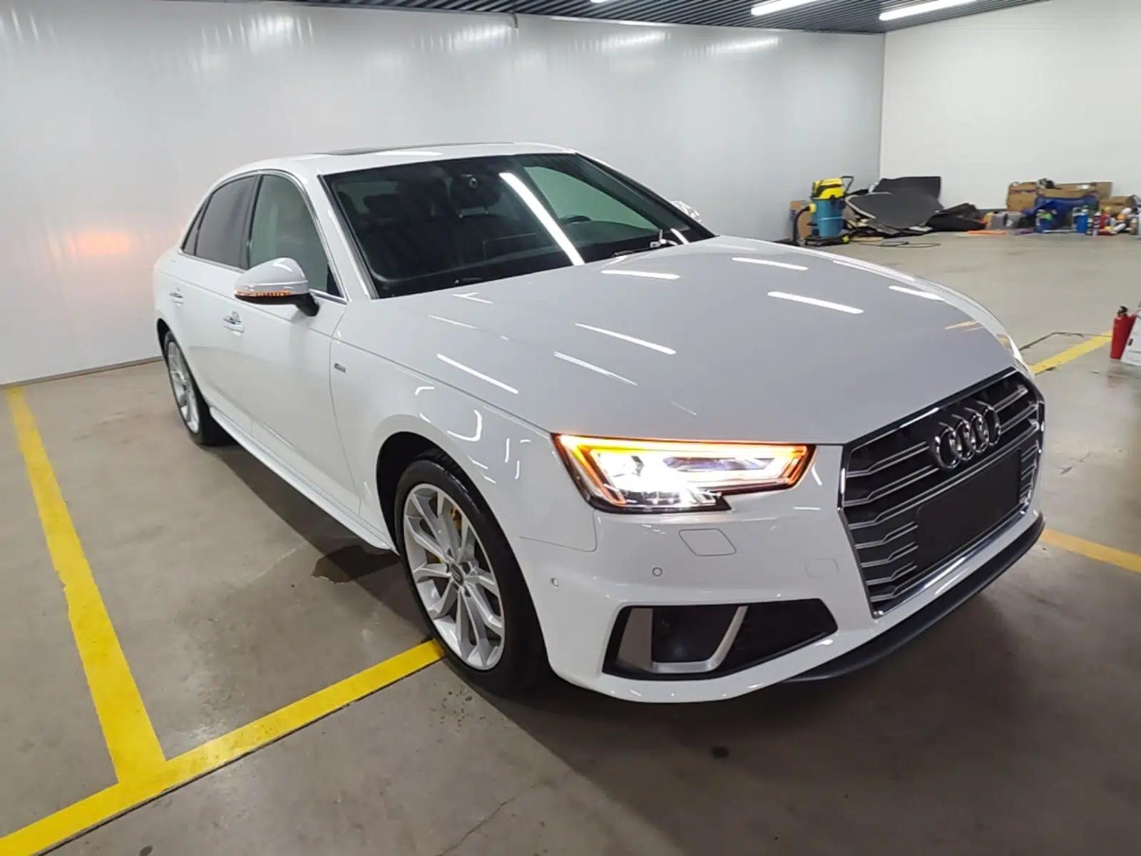 Audi A4L 2019 40 TFSI Fashion Edition China VI Emission Standard — миниатюра 3
