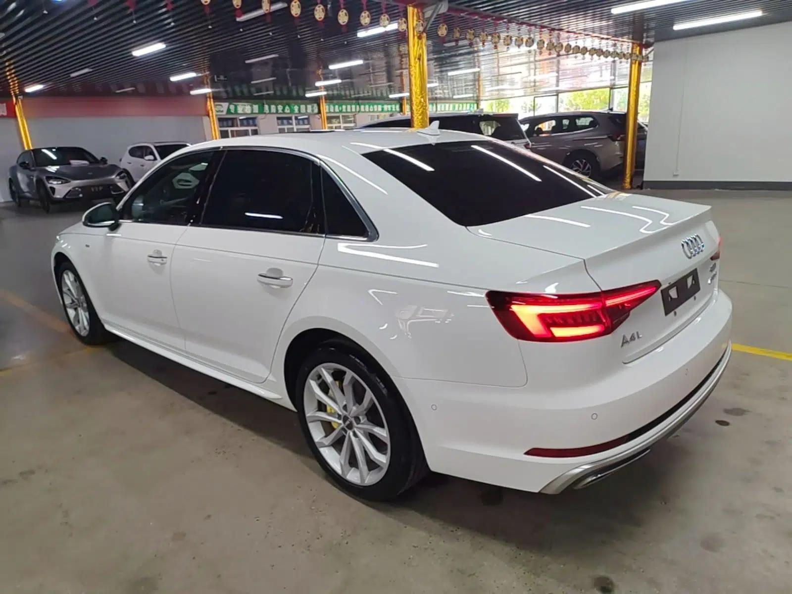 Audi A4L 2019 40 TFSI Fashion Edition China VI Emission Standard — миниатюра 4