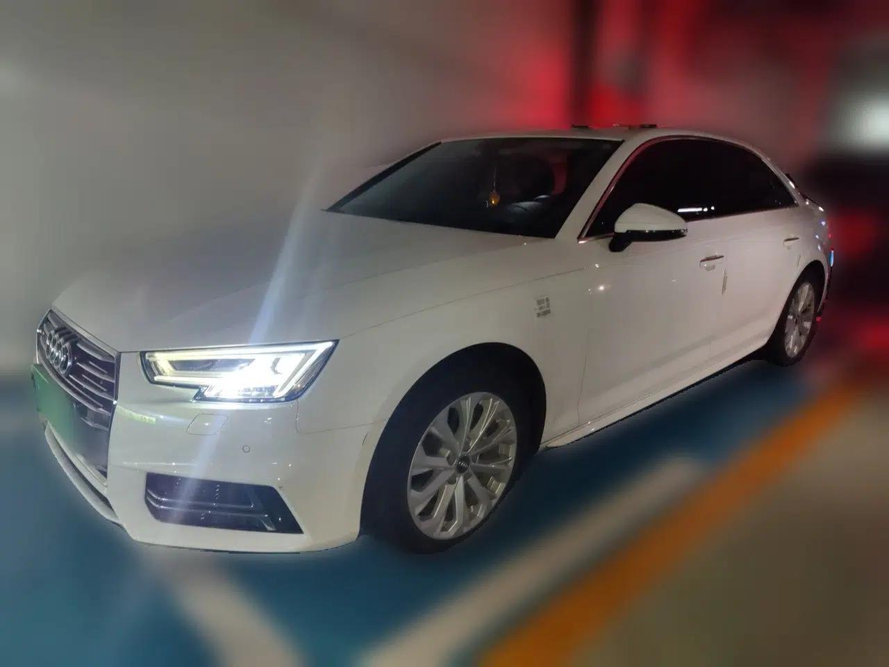 Audi A4L 2019 40 TFSI Ambition China VI — миниатюра 1