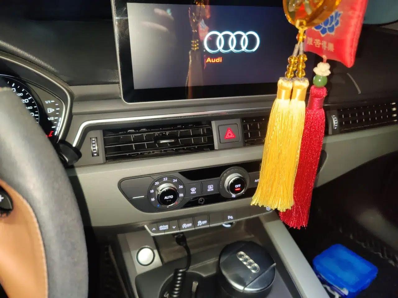 Audi A4L 2019 40 TFSI Ambition China VI — миниатюра 13