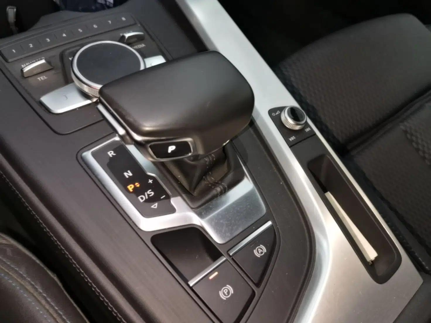 Audi A4L 2019 40 TFSI Sporty Version China VI — миниатюра 16