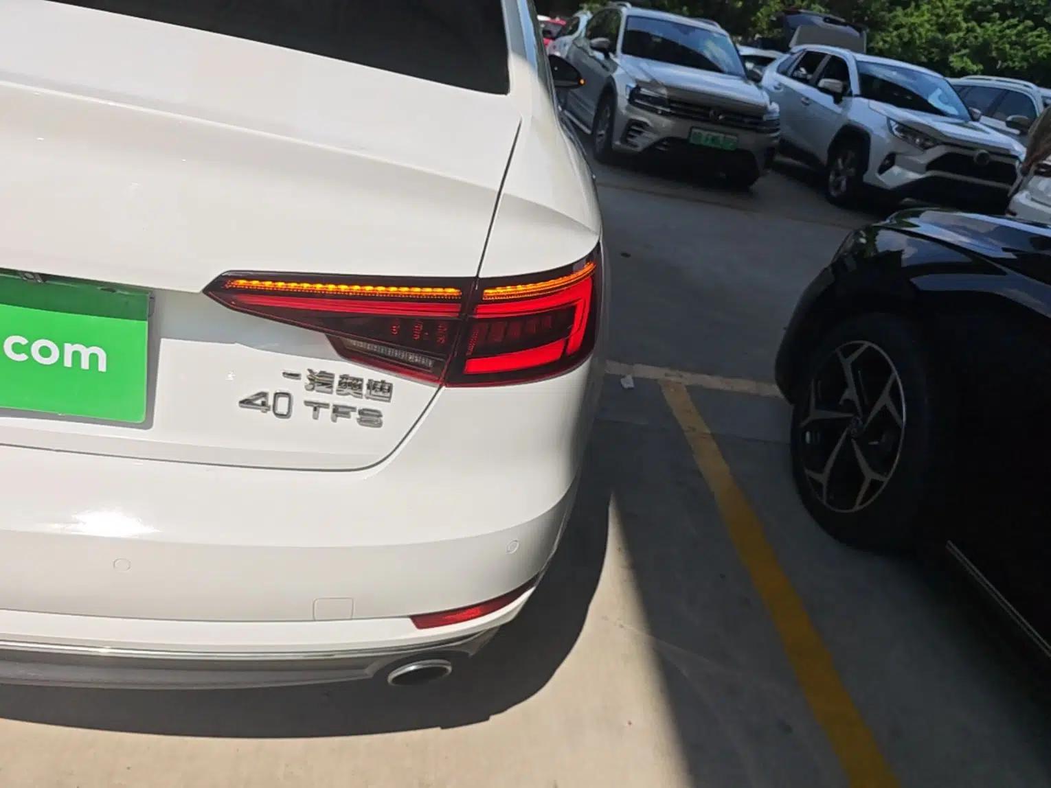 Audi A4L 2018 30th Anniversary Edition 40 TFSI Trendy Model — миниатюра 9