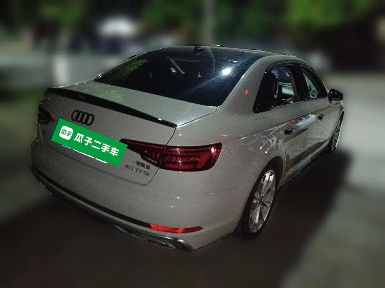 Audi A4L 2018 30th Anniversary Edition 40 TFSI Fashion Model — миниатюра 6