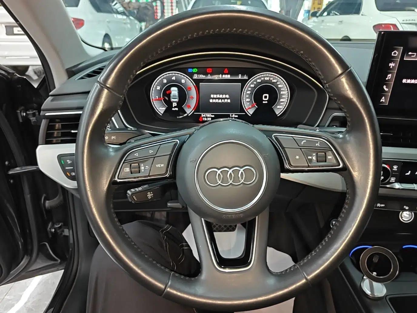Audi A4L 2020 40 TFSI Luxury Dynamic Model — миниатюра 13