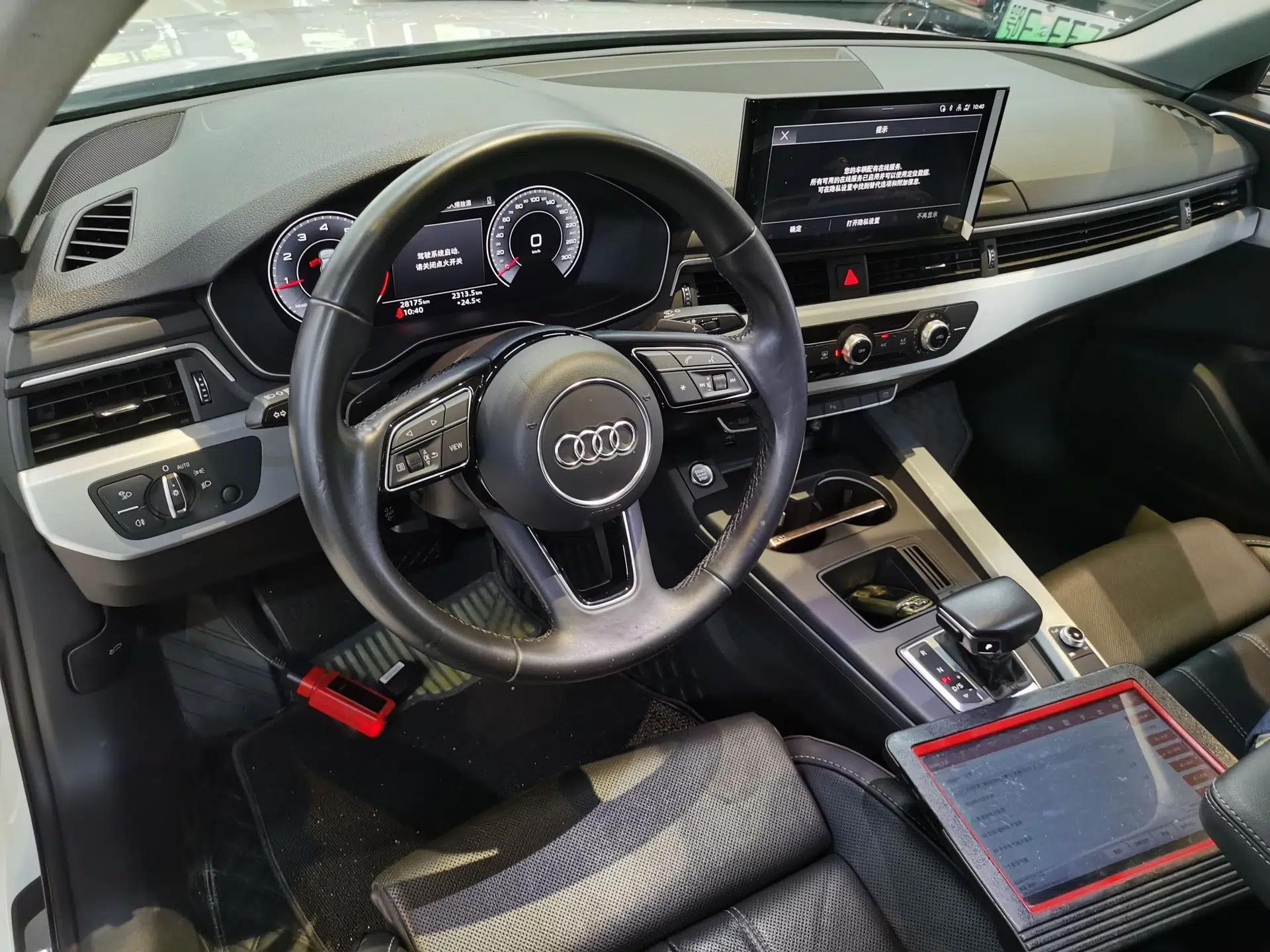 Audi A4L 2020 40 TFSI Fashion Dynamic Model — миниатюра 12