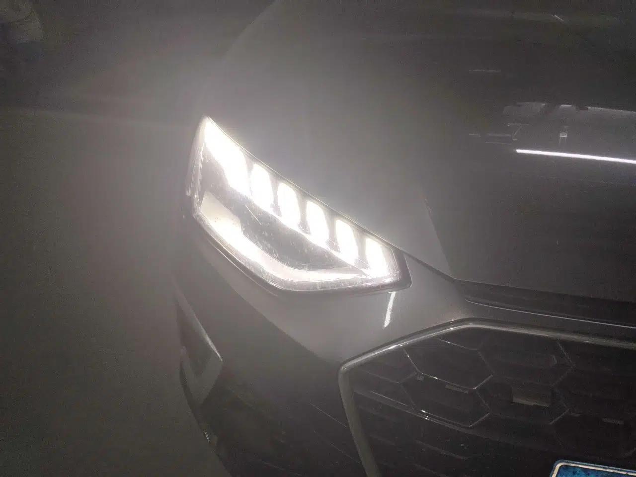 Audi A4L 2022 40 TFSI Fashion Dynamic Model — миниатюра 7