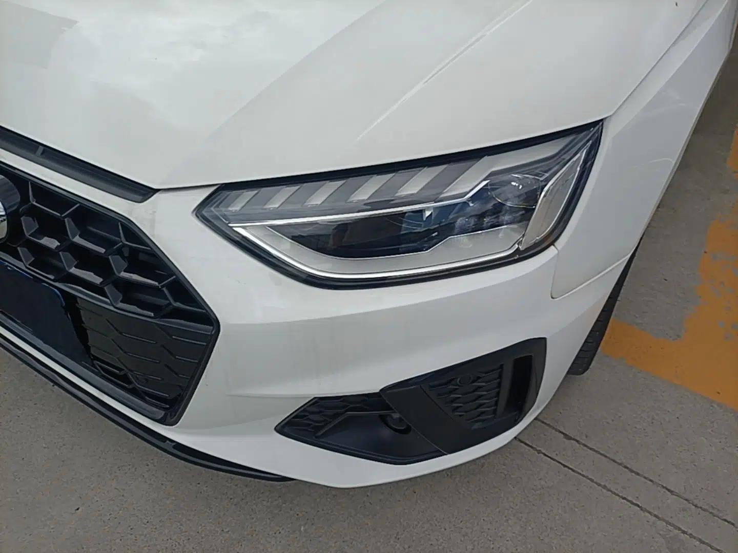Audi A4L 2023 40 TFSI Luxury Dynamic Model — миниатюра 8