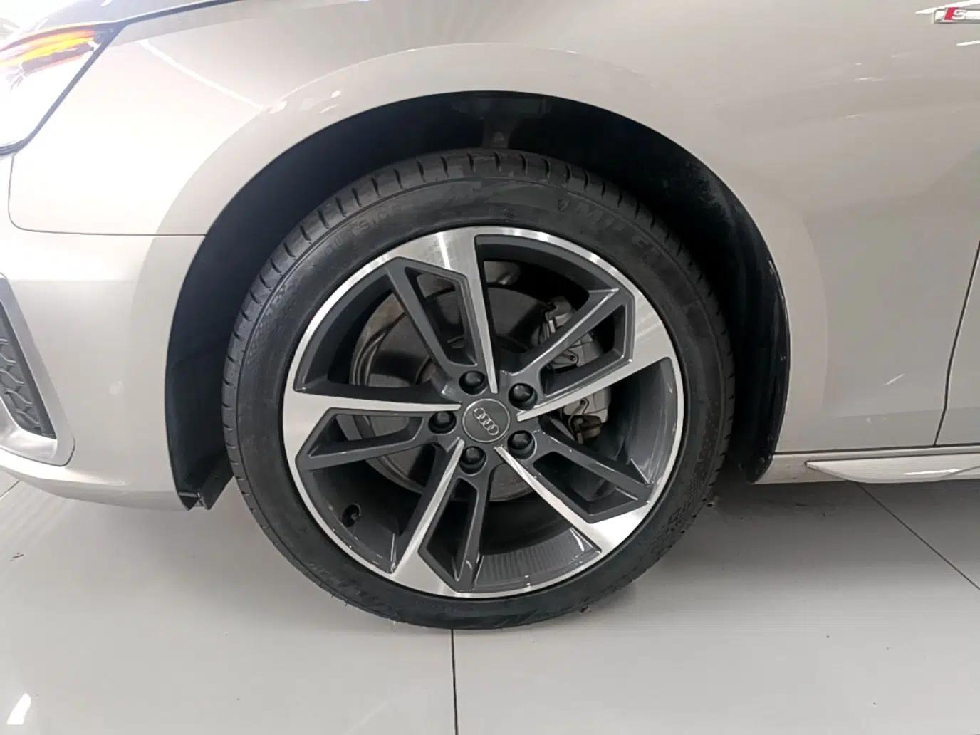 Audi A4L 2020 40 TFSI Fashion Dynamic Model — миниатюра 10