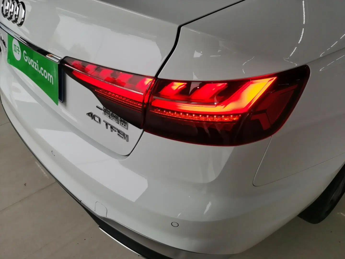 Audi A4L 2023 40 TFSI Fashion Dynamic Model — миниатюра 9