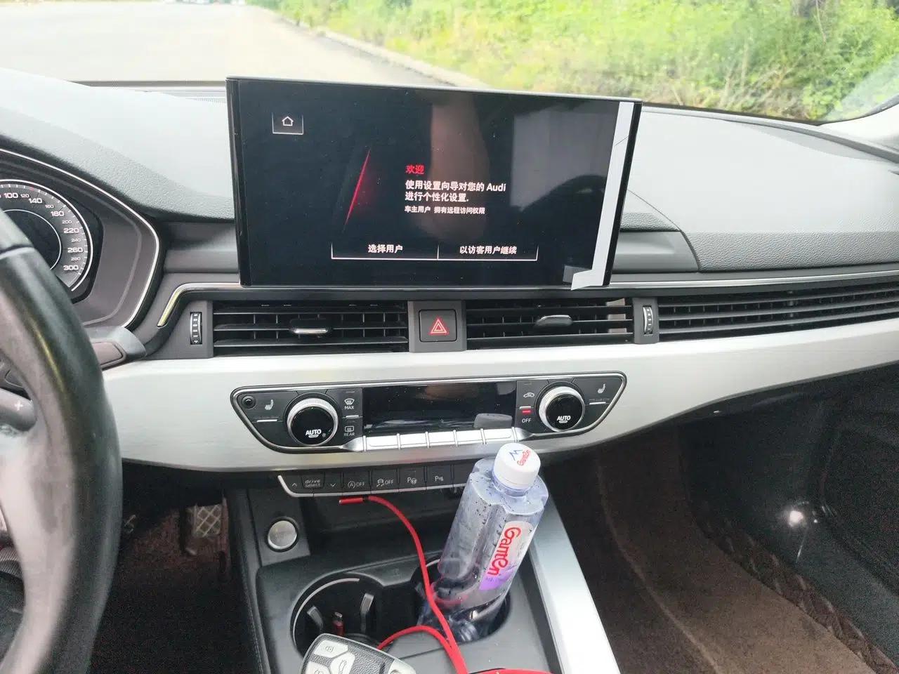 Audi A4L 2022 40 TFSI Luxury Dynamic Model — миниатюра 13