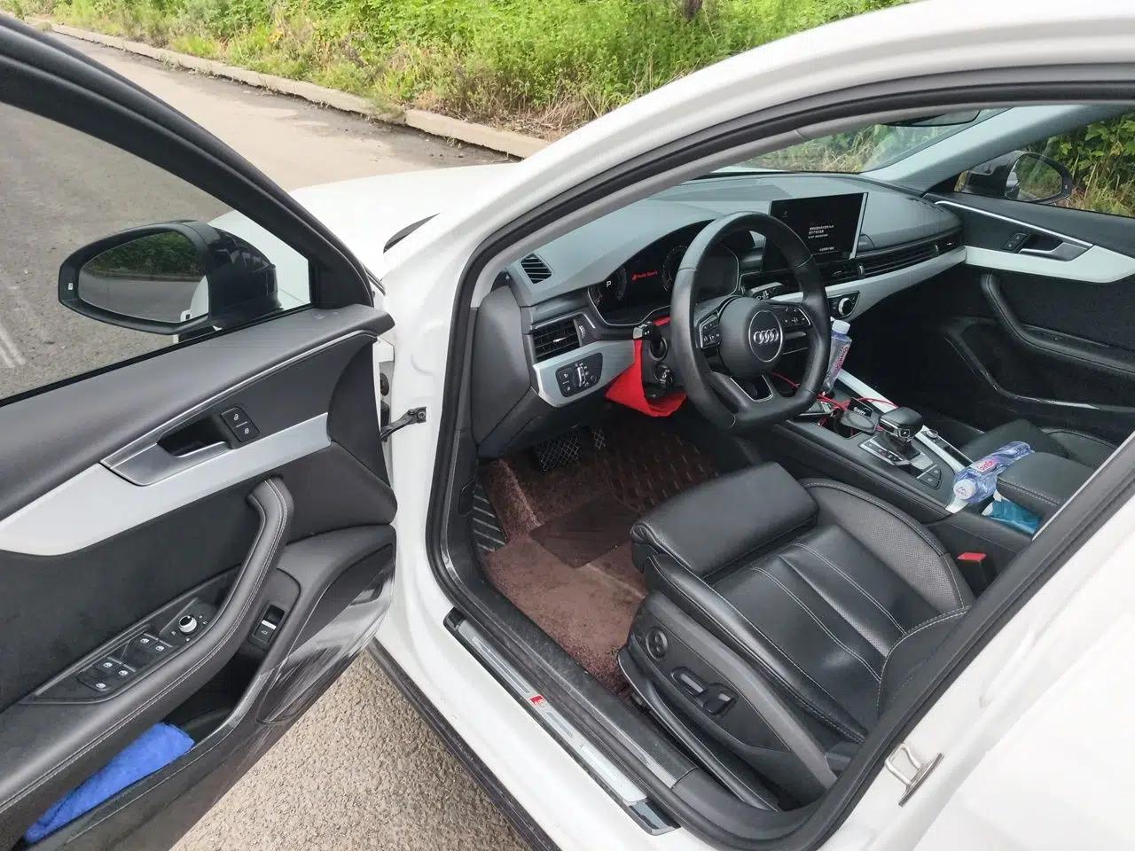 Audi A4L 2022 40 TFSI Luxury Dynamic Model — миниатюра 16