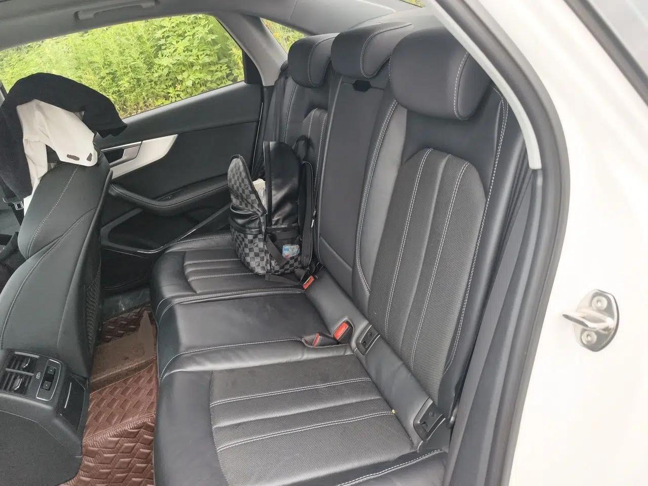 Audi A4L 2022 40 TFSI Luxury Dynamic Model — миниатюра 17