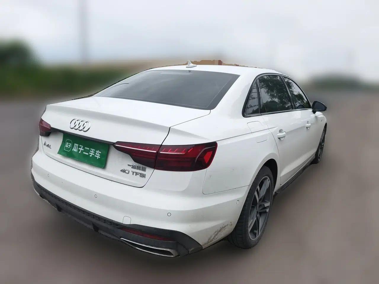 Audi A4L 2022 40 TFSI Luxury Dynamic Model — миниатюра 6