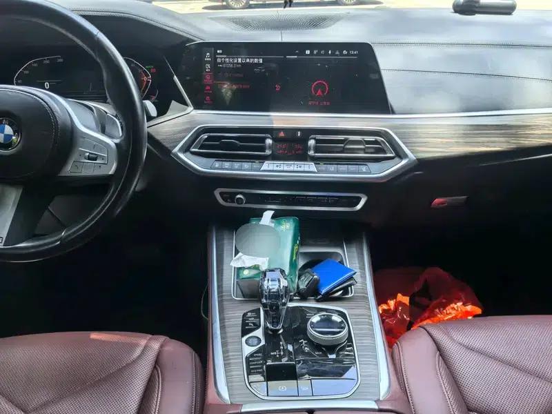 BMW X5 2022 xDrive 40Li M Sport Package — миниатюра 12