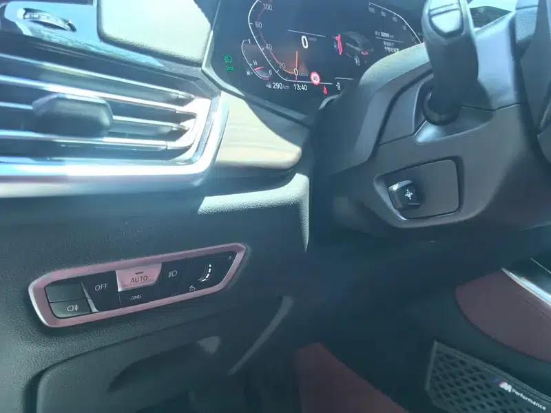 BMW X5 2022 xDrive 40Li M Sport Package — миниатюра 13