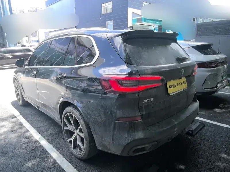 BMW X5 2022 xDrive 40Li M Sport Package — миниатюра 6
