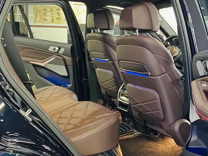 BMW X5 2022 Facelift xDrive 40Li M Sport Package — миниатюра 13