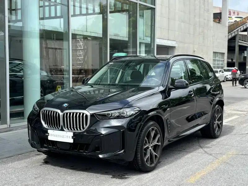 BMW X5 2023 xDrive30Li M Sport Shadow Edition — миниатюра 1