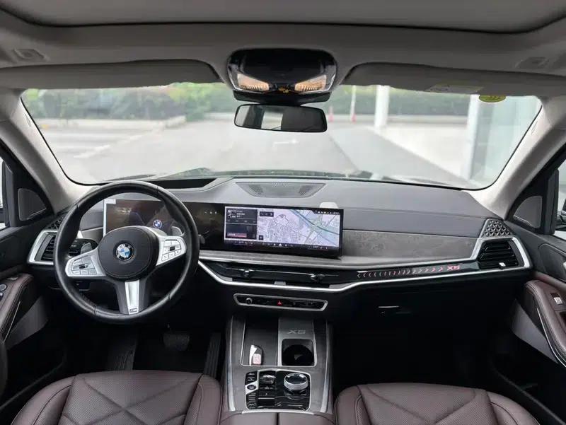 BMW X5 2023 xDrive30Li M Sport Shadow Edition — миниатюра 9