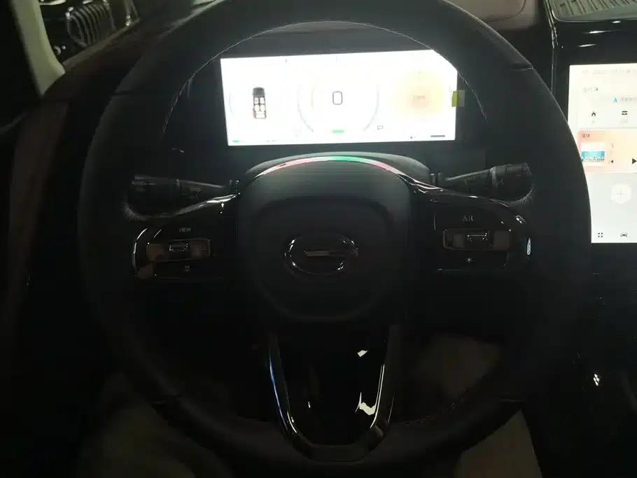 Trumpchi E9 2023 E9 Champion Edition — миниатюра 15