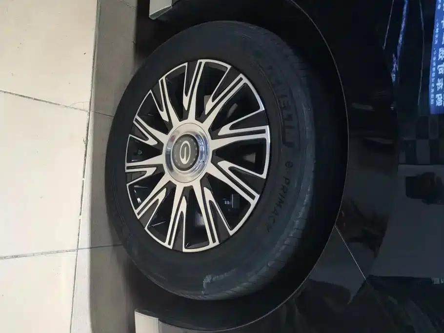 Trumpchi E9 2023 E9 Champion Edition — миниатюра 6