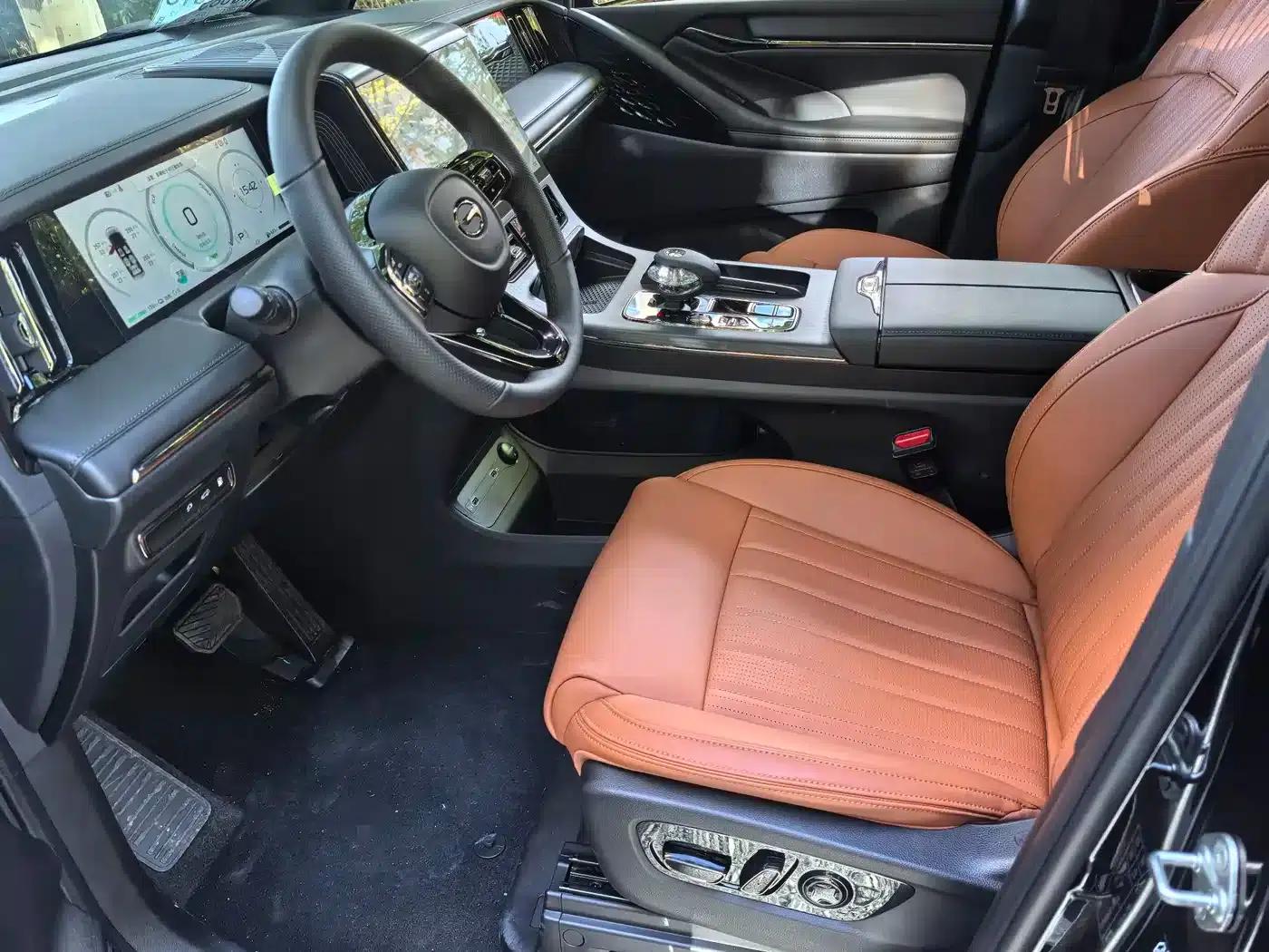 Trumpchi E9 2025 Model: E9 Super Fast Charging Champion — миниатюра 2