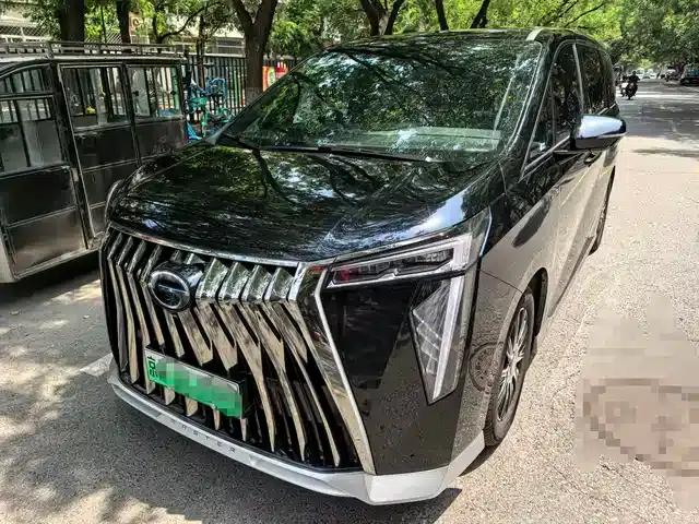 Trumpchi E9 2025 Model: E9 Super Fast Charging Champion