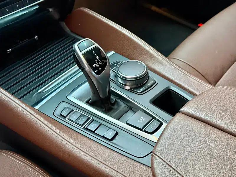 BMW X6 2018 xDrive35i Leading Edition — миниатюра 14