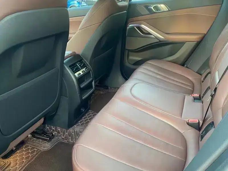 2020 BMW X6 xDrive30i M Sport Package — миниатюра 9