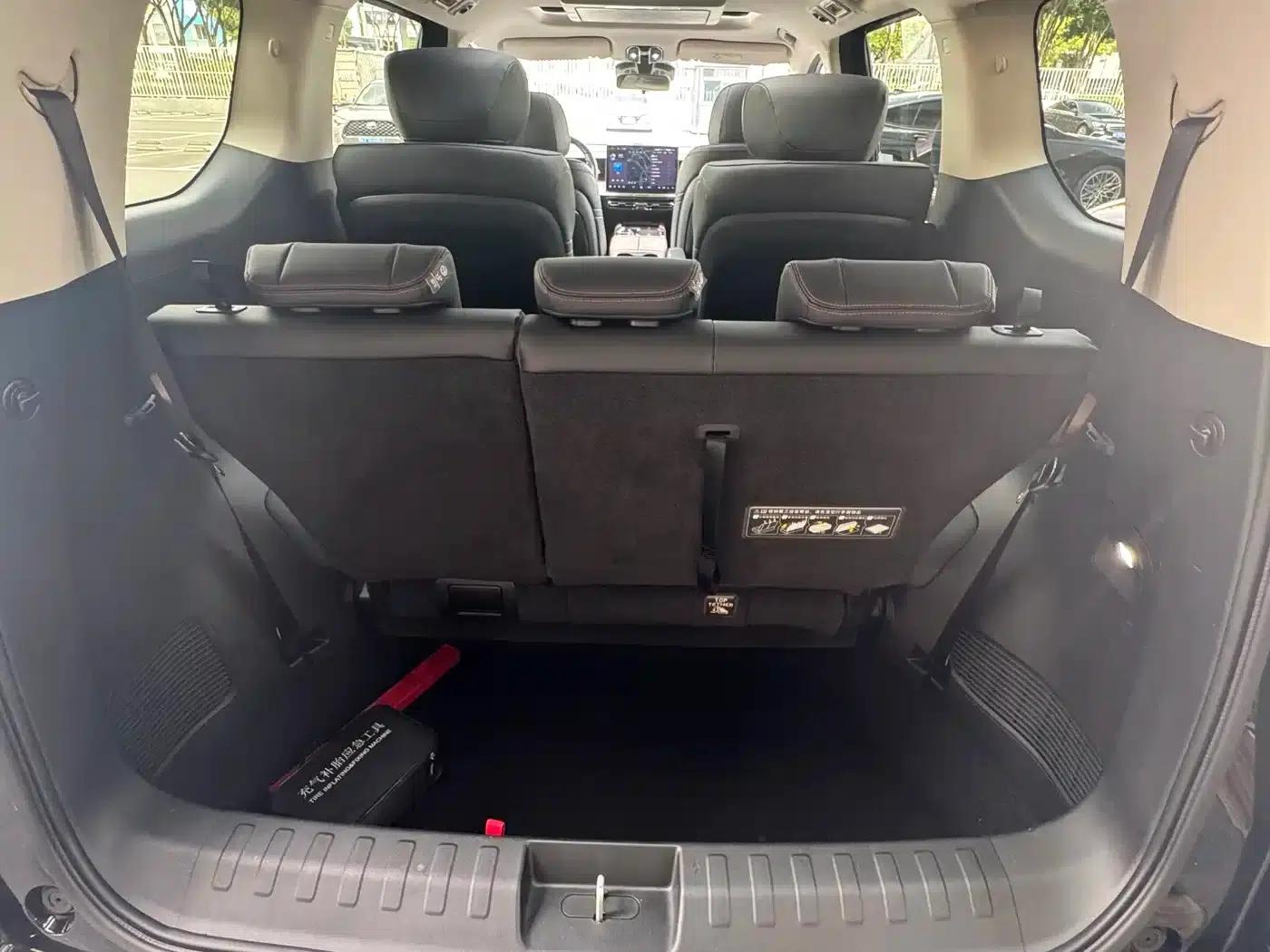 Trumpchi E8 PHEV 2024 Model 150km MAX+ — миниатюра 16