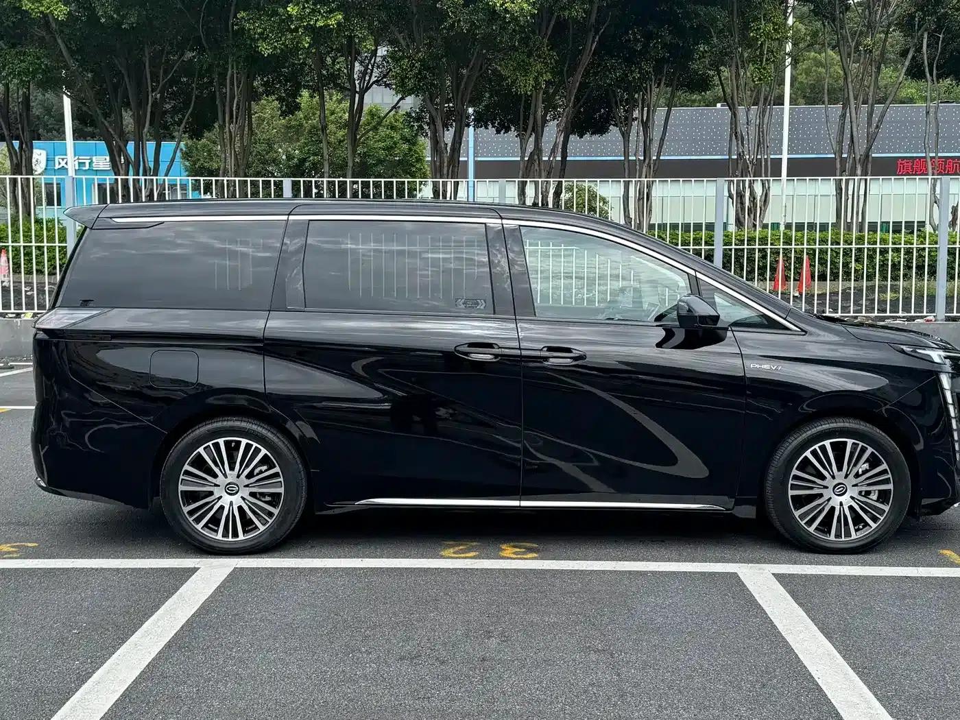 Trumpchi E8 PHEV 2024 Model 150km MAX+ — миниатюра 7
