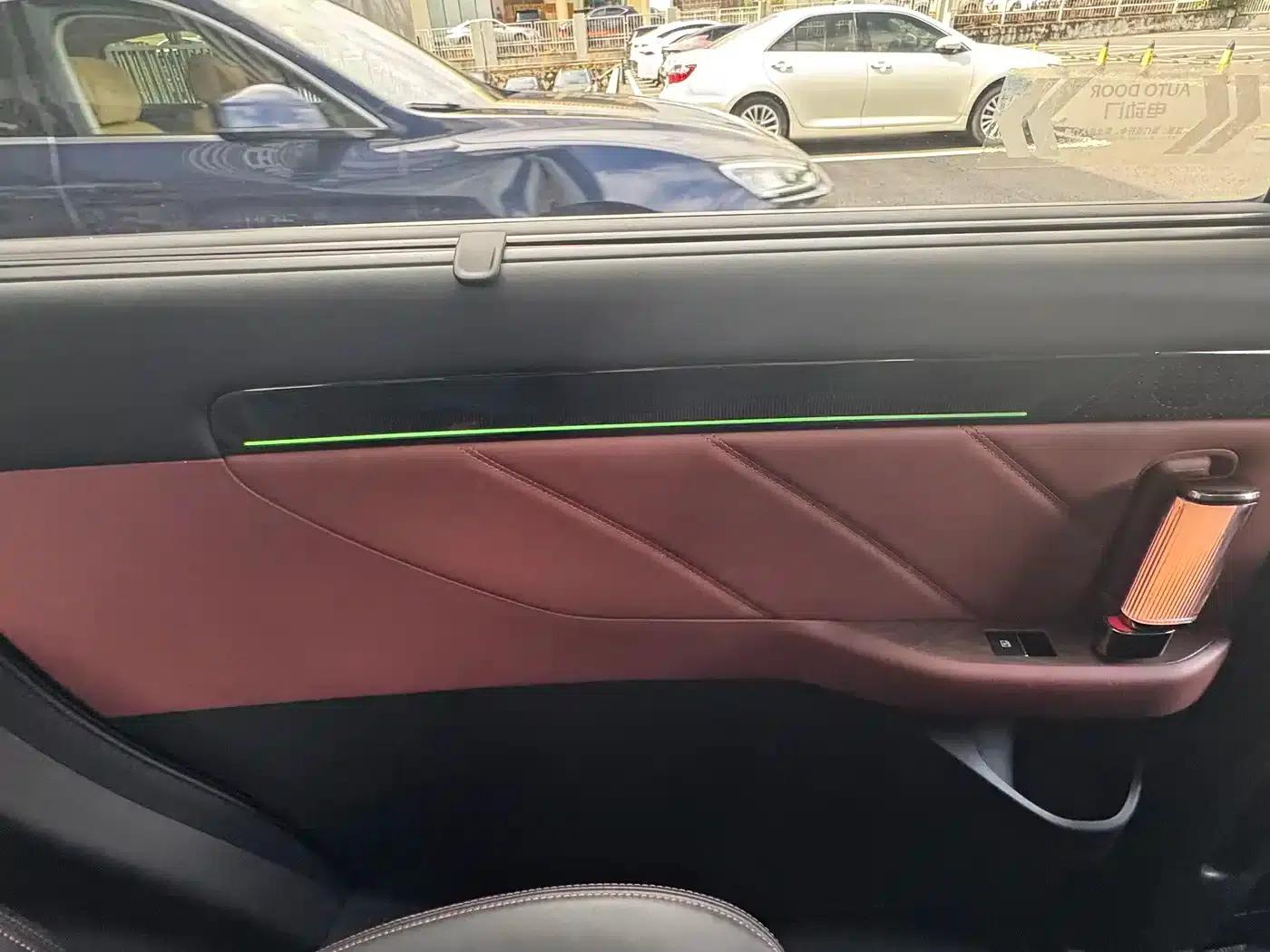 Trumpchi E8 PHEV 2024 Model 150km MAX+ — миниатюра 10