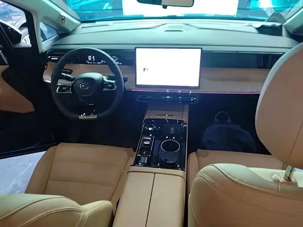 Trumpchi E8 PHEV 2024 Model 150km MAX+ — миниатюра 10